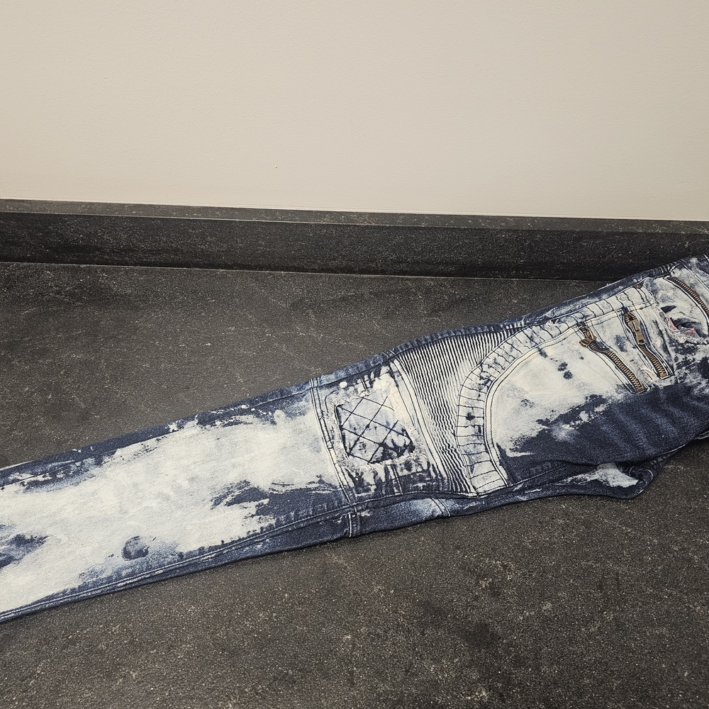 Men's Rockstar Blue and White Skinny Jeans - Picture 8 of 9